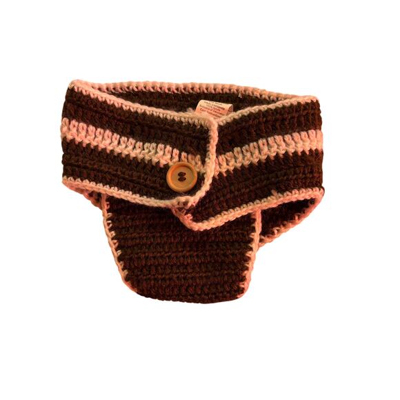 Football diaper cover crocheted 0 to 6 months - Picture 2 of 3